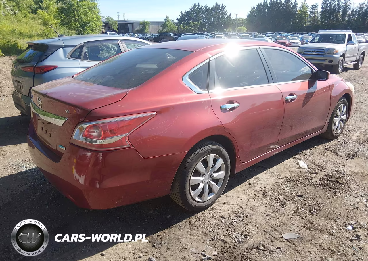 2013 Nissan Altima 2.5 S VIN:1N4AL3AP2DC245661 - 4