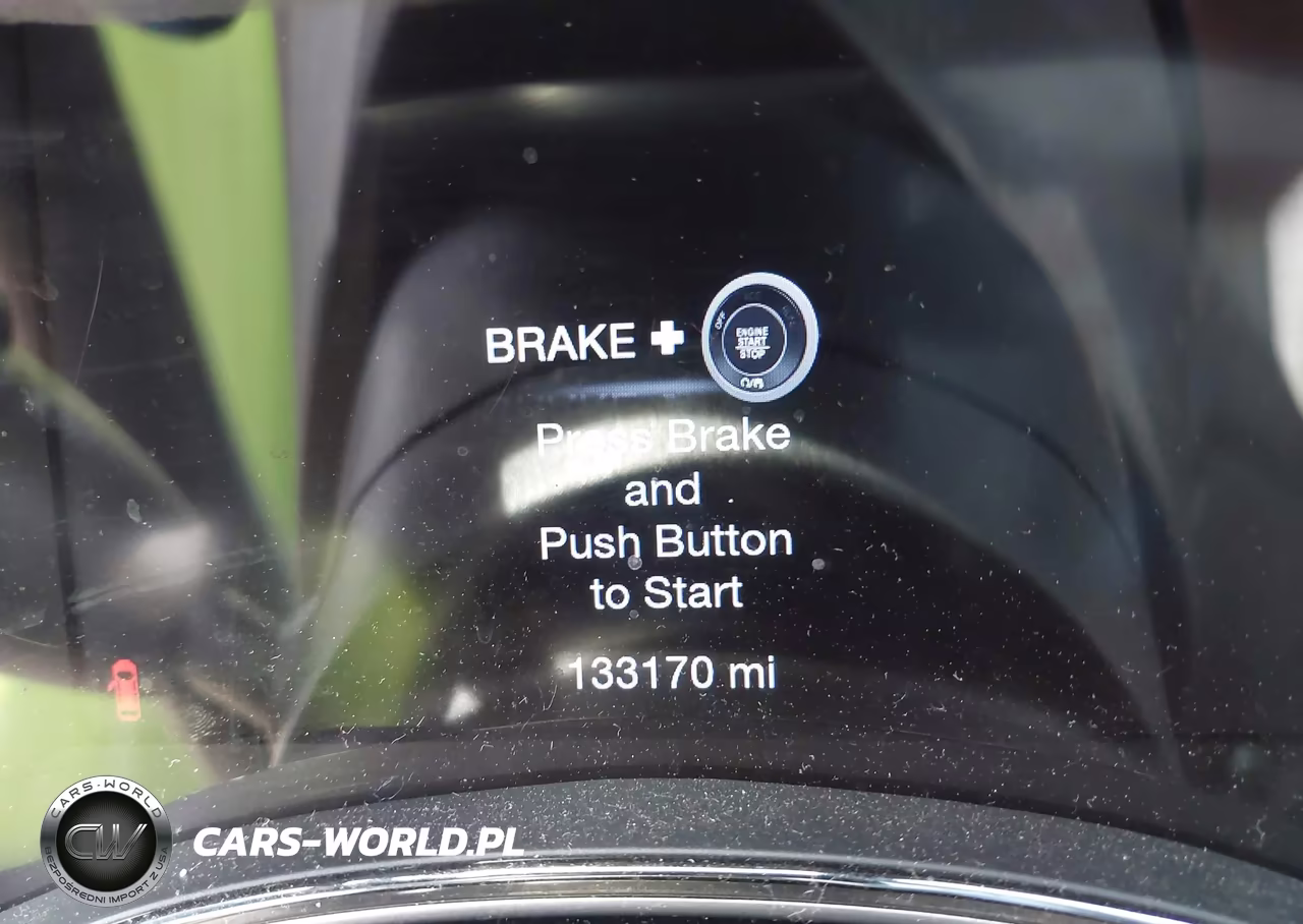 2018 Jeep Grand Cherokee High Altitude 4X4 VIN:1C4RJFCT0JC178472 - 15