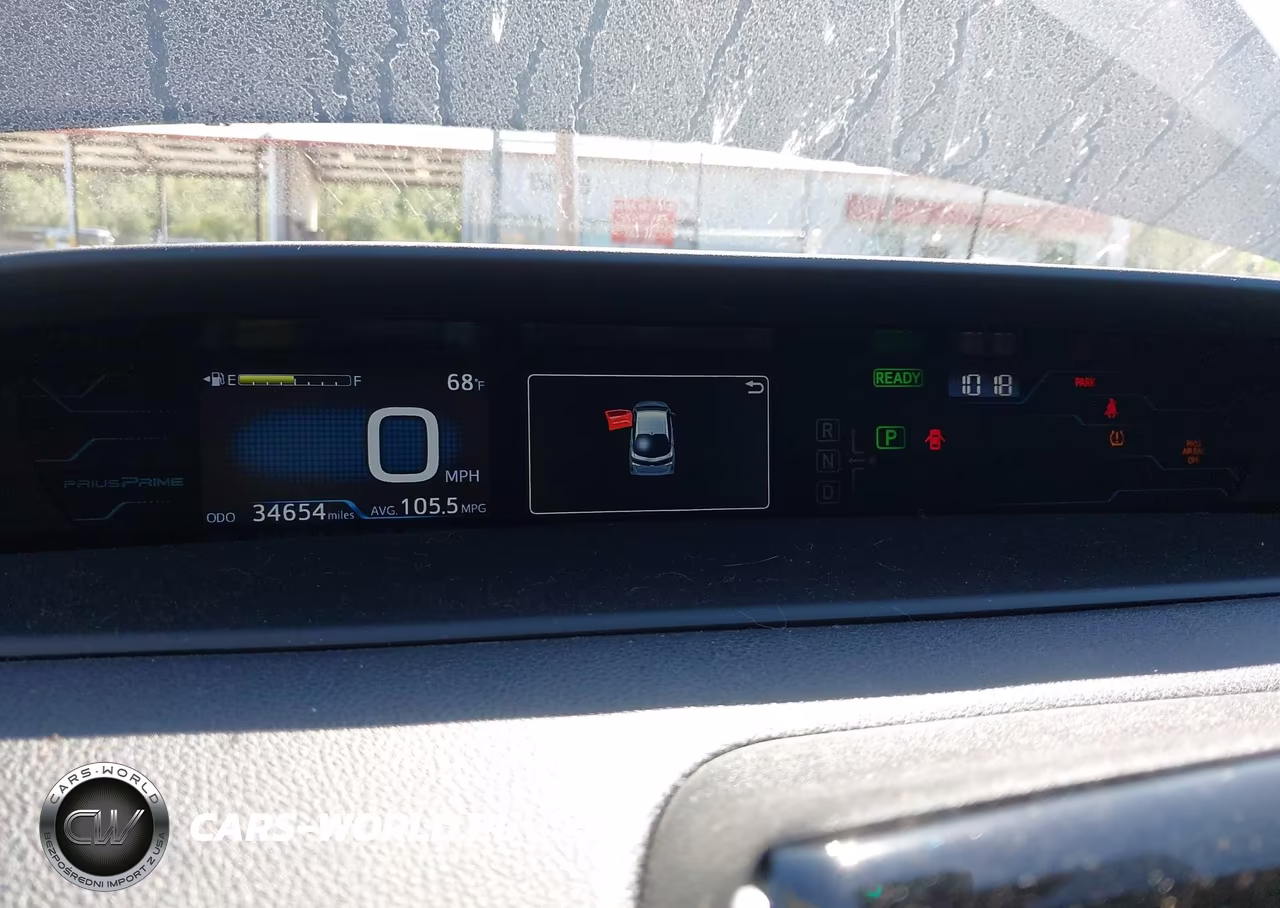 2019 Toyota Prius Prime Plus VIN:JTDKARFP8K3108849 - 7