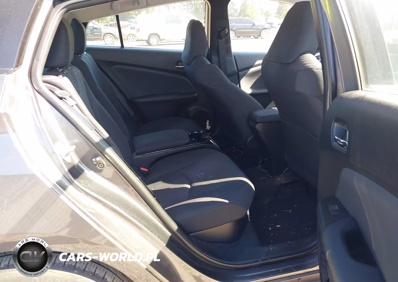 2019 Toyota Prius Prime Plus VIN:JTDKARFP8K3108849 - 8