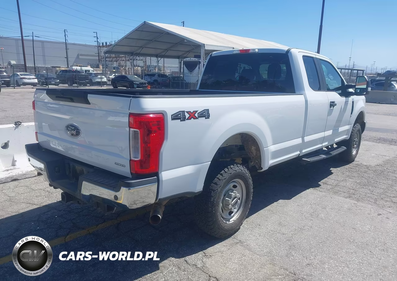 2019 Ford F-350 Xl VIN:1FT8X3B6XKEE37737 - 4