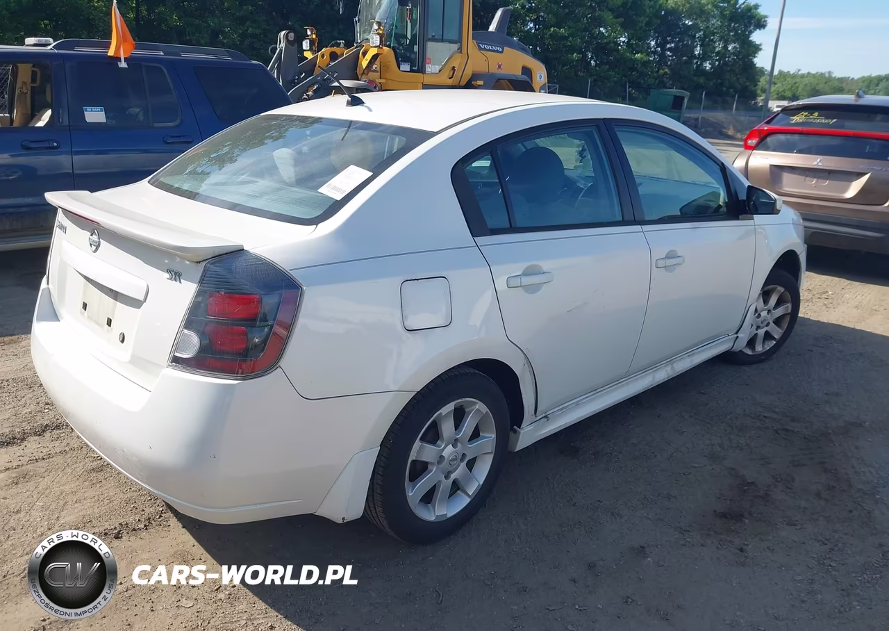 2010 Nissan Sentra 2.0Sr VIN:3N1AB6AP8AL667709 - 4