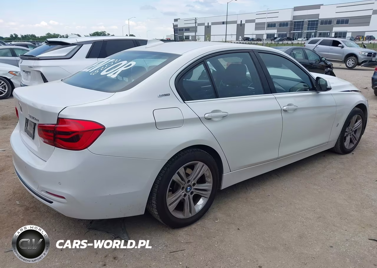 2017 BMW 330E Iperformance VIN:WBA8E1C38HA159044 - 4