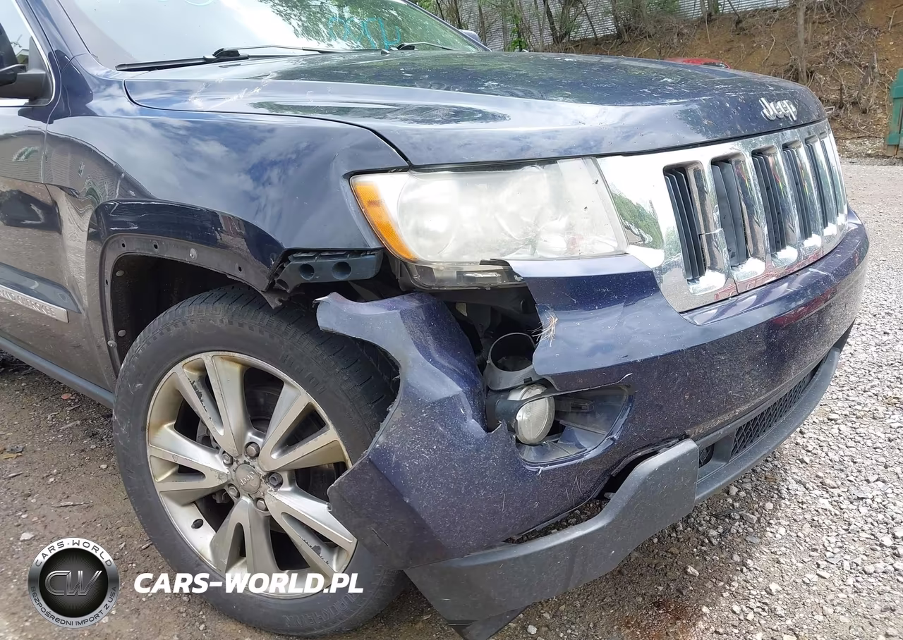 2012 Jeep Grand Cherokee Laredo VIN:1C4RJFAG1CC273177 - 6