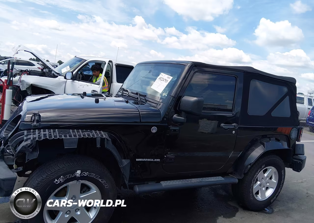 2014 Jeep Wrangler Sport VIN:1C4AJWAG7EL240037 - 6