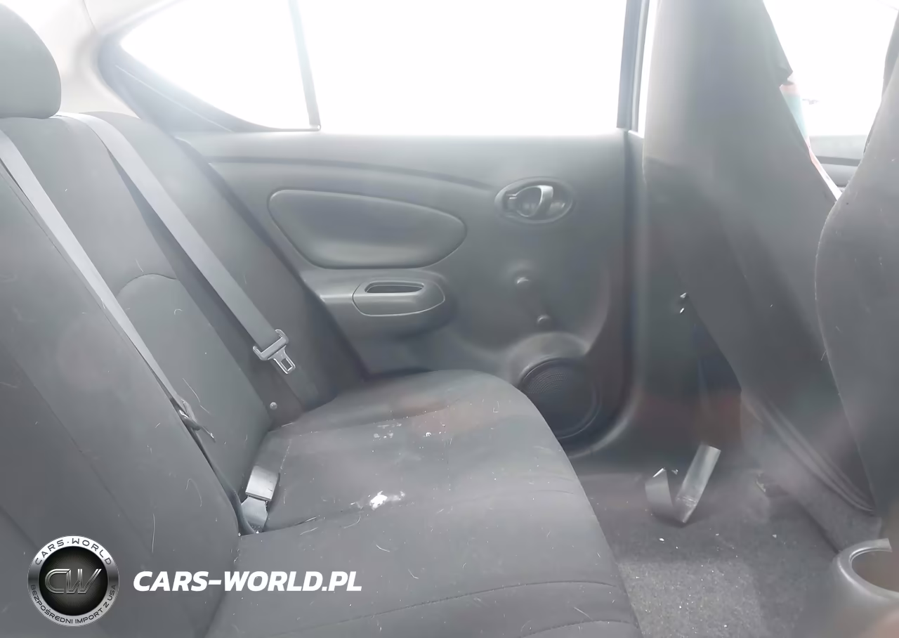 2015 Nissan Versa 1.6 S VIN:3N1CN7APXFL841888 - 8