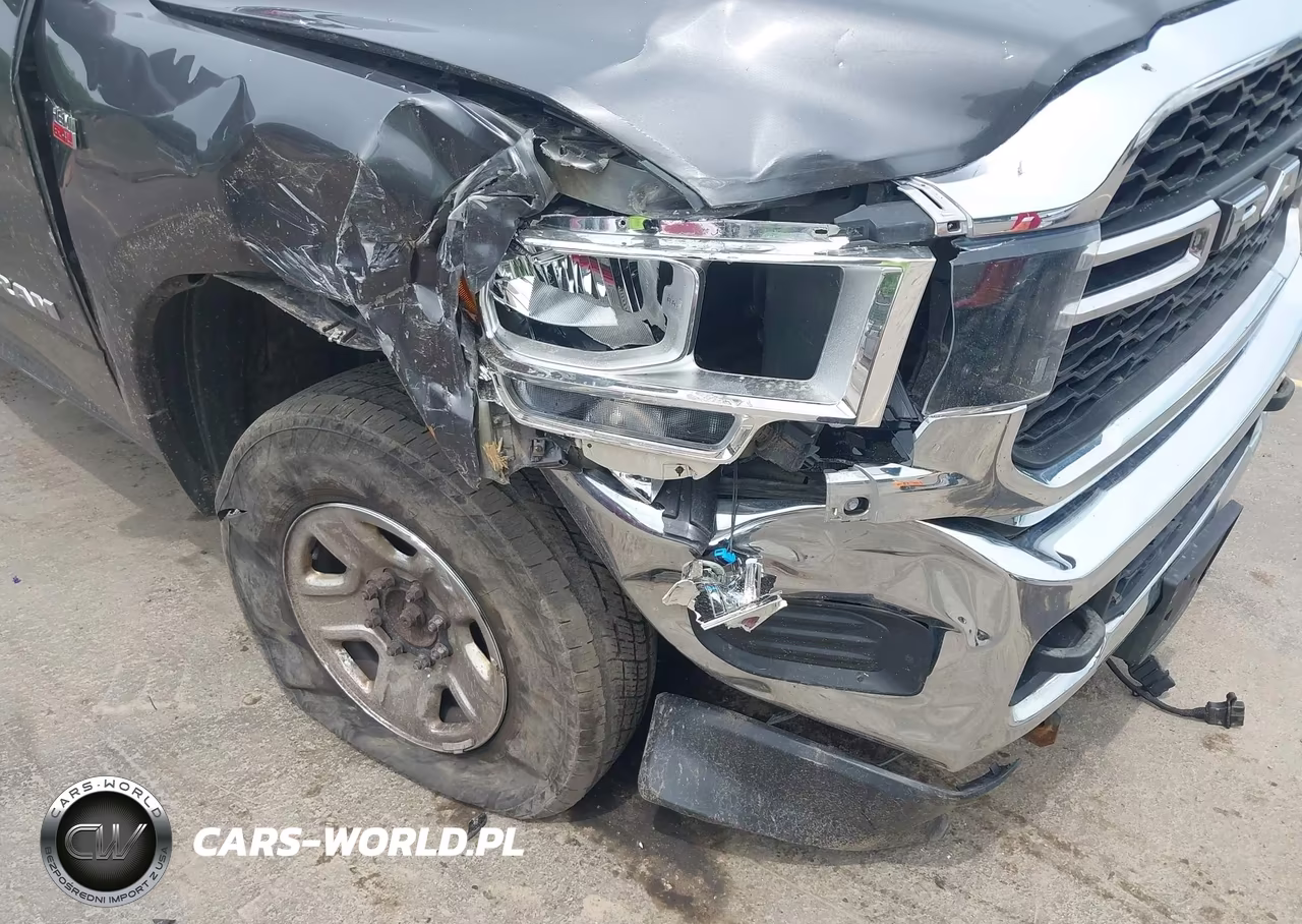 2019 Ram 2500 Tradesman 4X4 8' Box VIN:3C6MR5AJ7KG677239 - 17