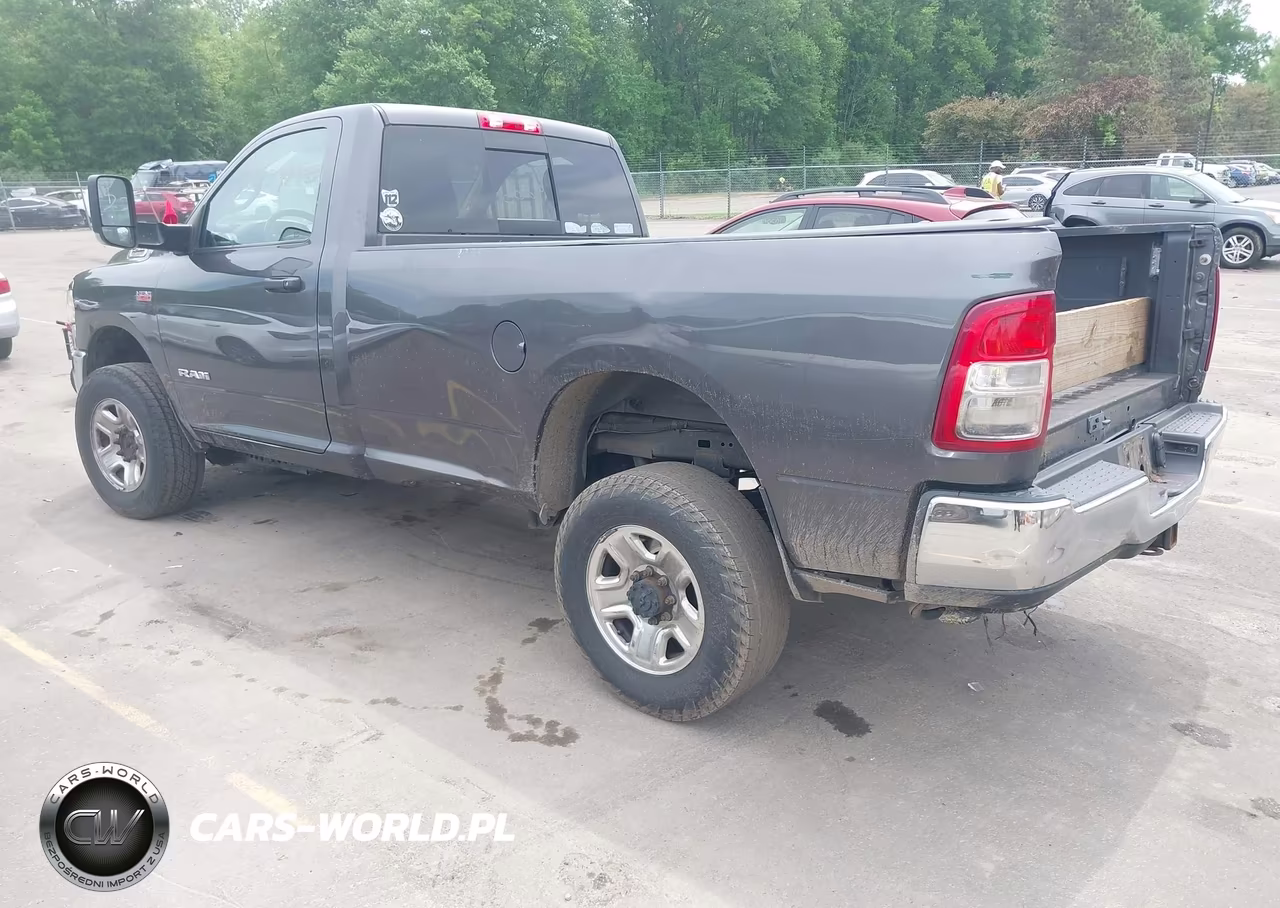 2019 Ram 2500 Tradesman 4X4 8' Box VIN:3C6MR5AJ7KG677239 - 3