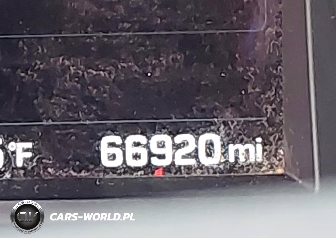 2018 Hyundai Santa Fe Sport 2.4L VIN:5NMZUDLB1JH099820 - 15