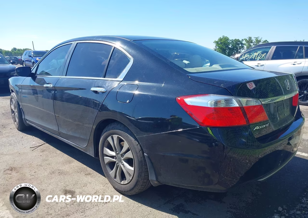 2013 Honda Accord Lx VIN:1HGCR2F33DA266601 - 3