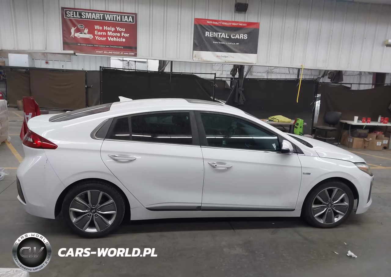 2017 Hyundai Ioniq Hybrid Limited VIN:KMHC05LC4HU031655 - 14