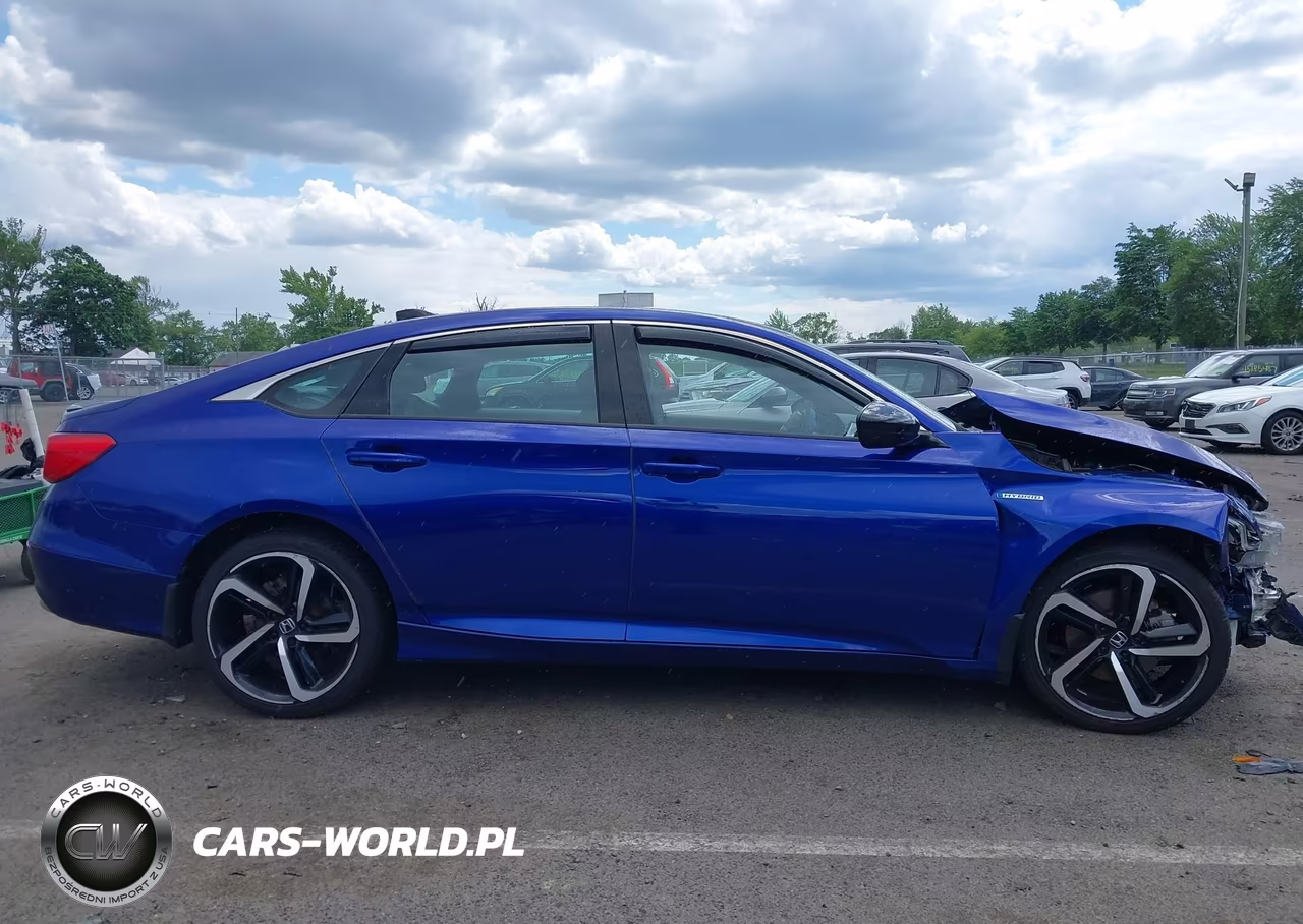 2022 Honda Accord Hybrid Sport VIN:1HGCV3F20NA026822 - 13