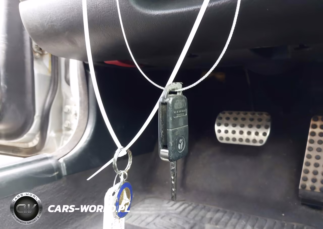 2004 Mercedes-Benz Slk 320 VIN:WDBKK65F94F300477 - 11
