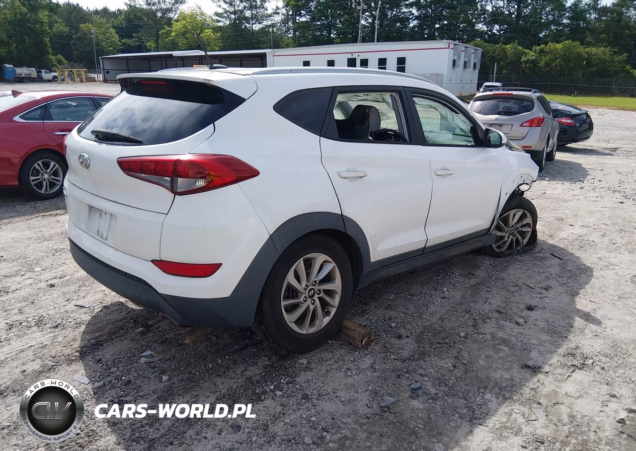 2016 Hyundai Tucson Se VIN:KM8J33A40GU059546 - 4