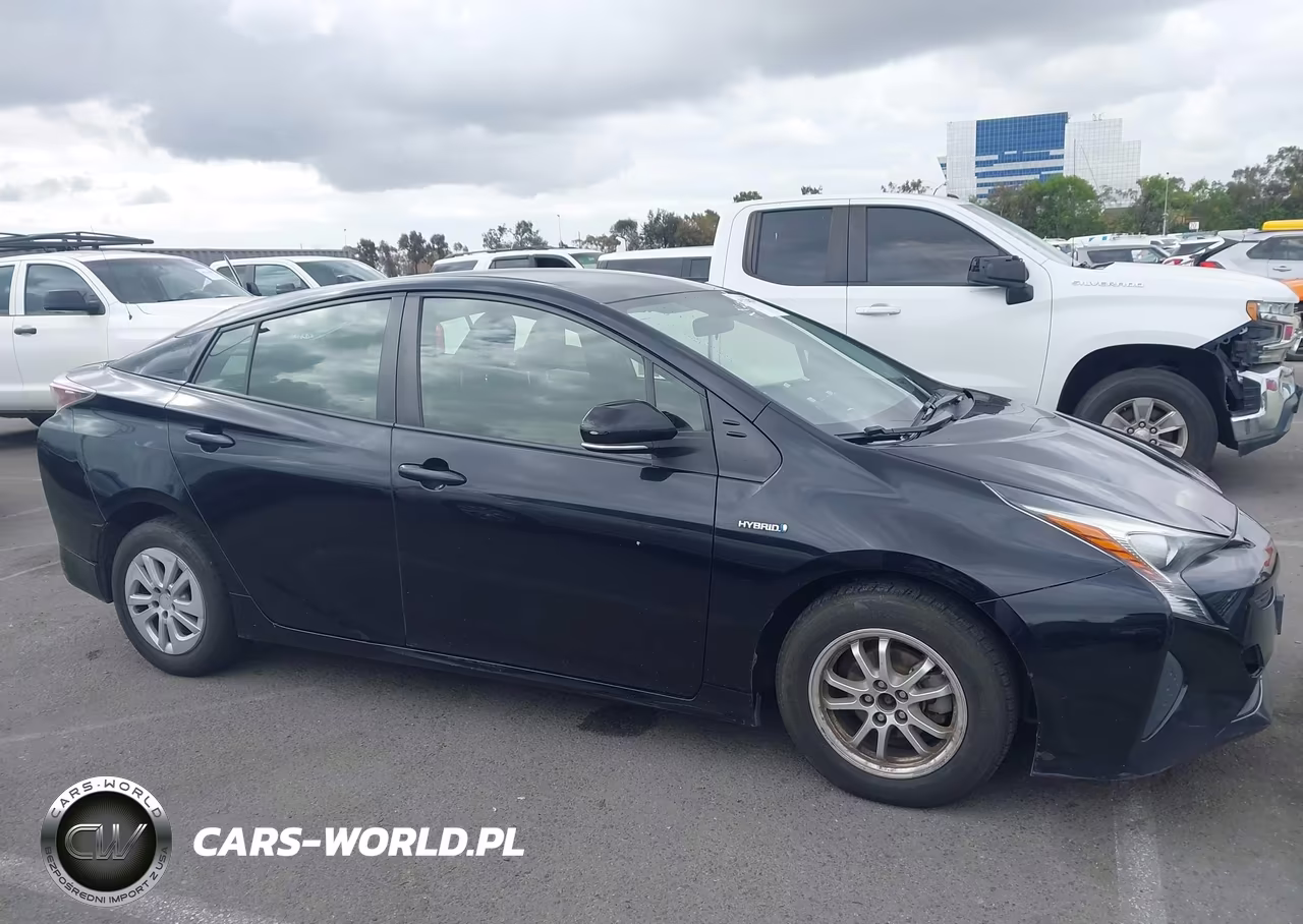 2016 Toyota Prius Two VIN:JTDKBRFU8G3511661 - 13