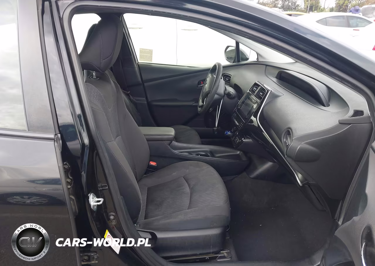 2016 Toyota Prius Two VIN:JTDKBRFU8G3511661 - 5