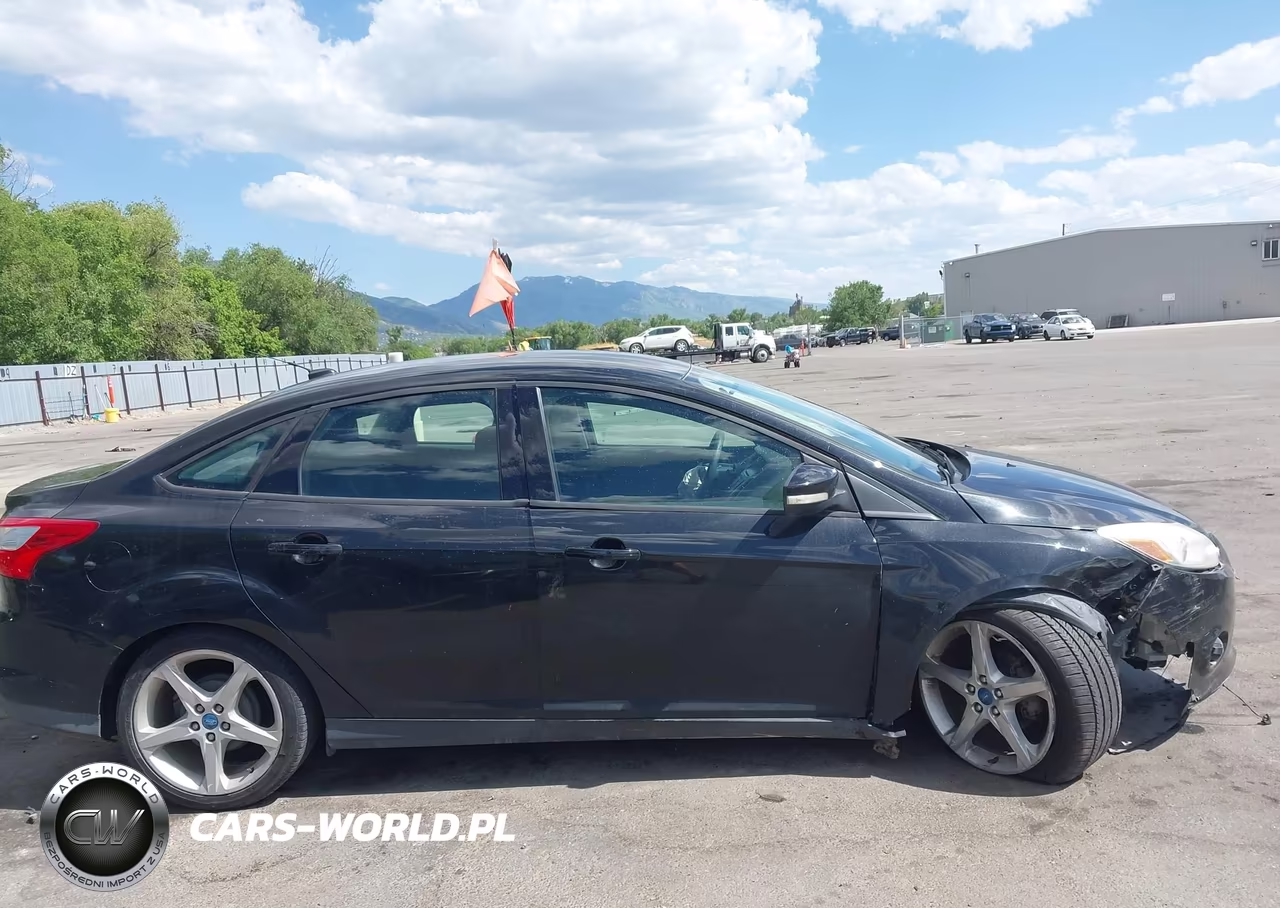 2013 Ford Focus Se VIN:1FADP3F23DL195058 - 13