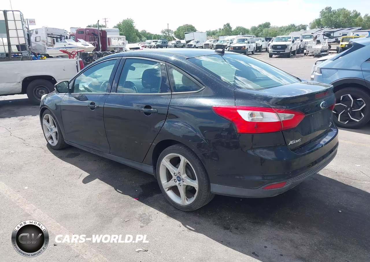 2013 Ford Focus Se VIN:1FADP3F23DL195058 - 3