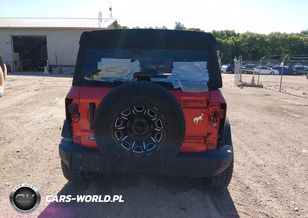 2022 Ford Bronco Big Bend VIN:1FMDE5BH0NLB00247 - 16