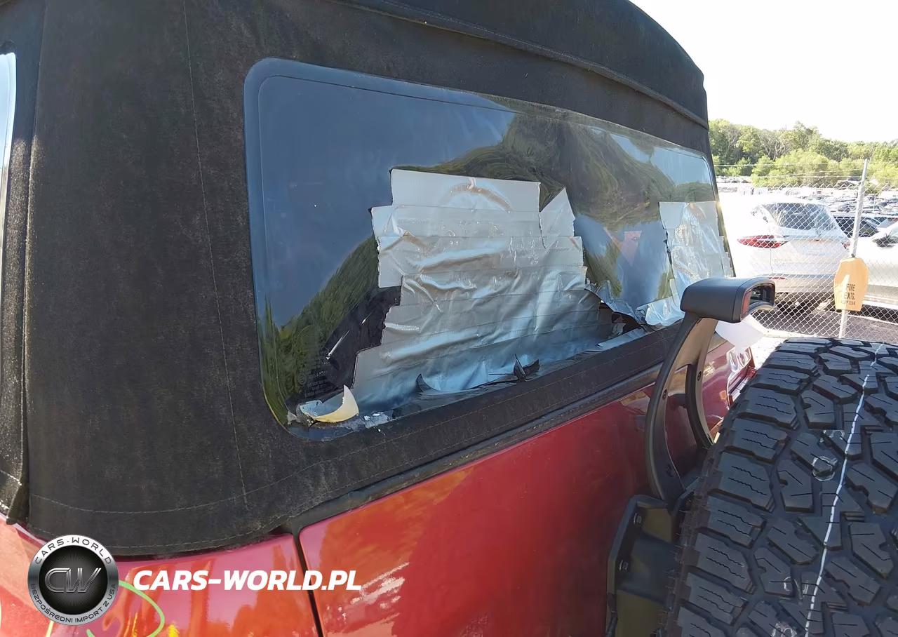 2022 Ford Bronco Big Bend VIN:1FMDE5BH0NLB00247 - 17