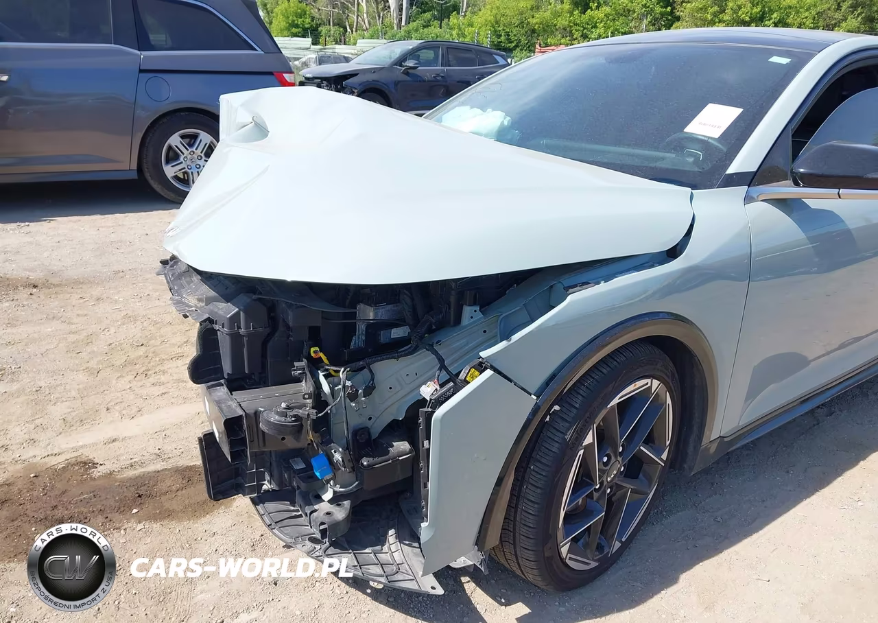 2025 Kia K4 Gt-Line VIN:3KPFW4DE8SE223323 - 6