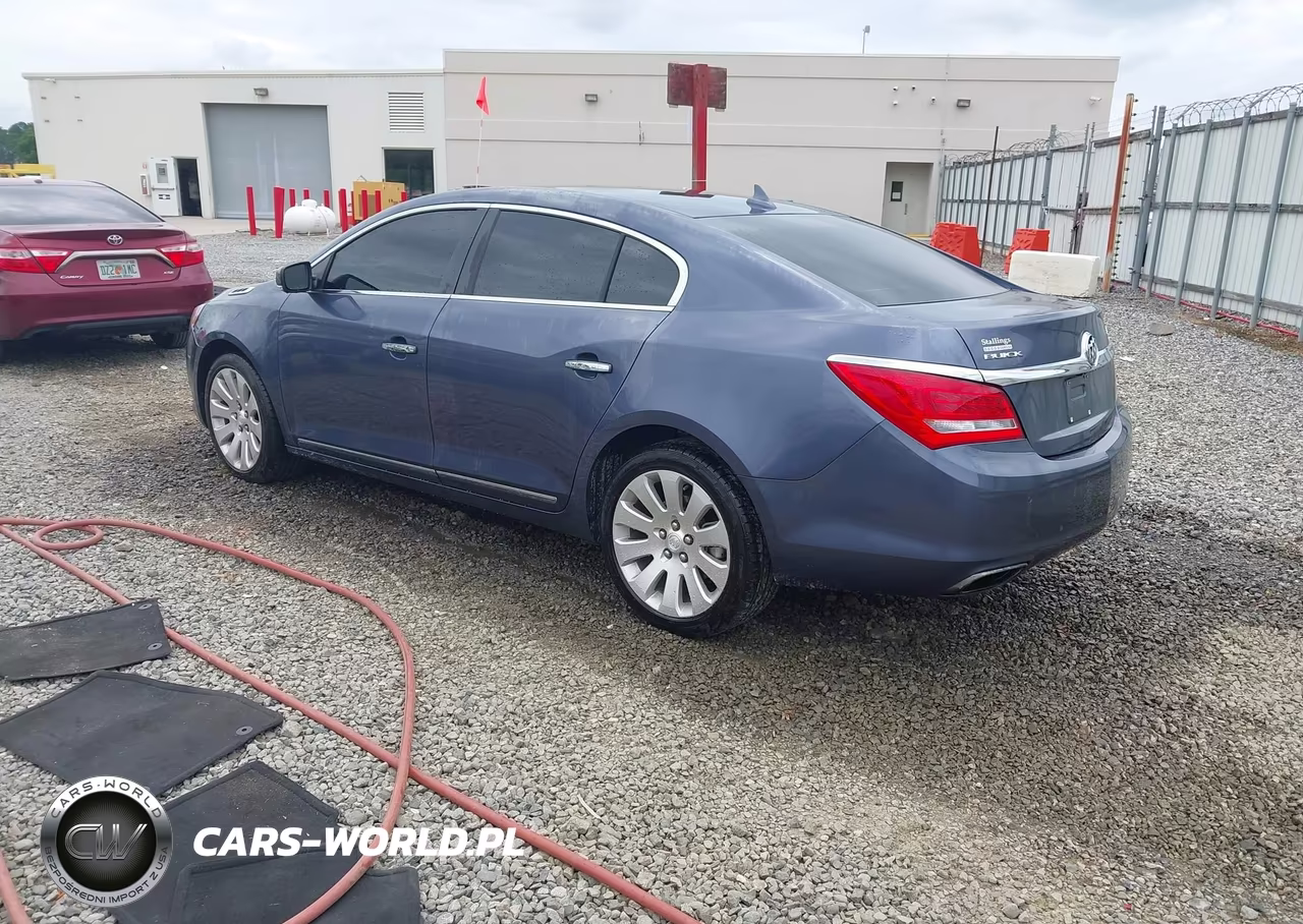 2014 Buick Lacrosse Leather Group VIN:1G4GC5G39EF126747 - 3