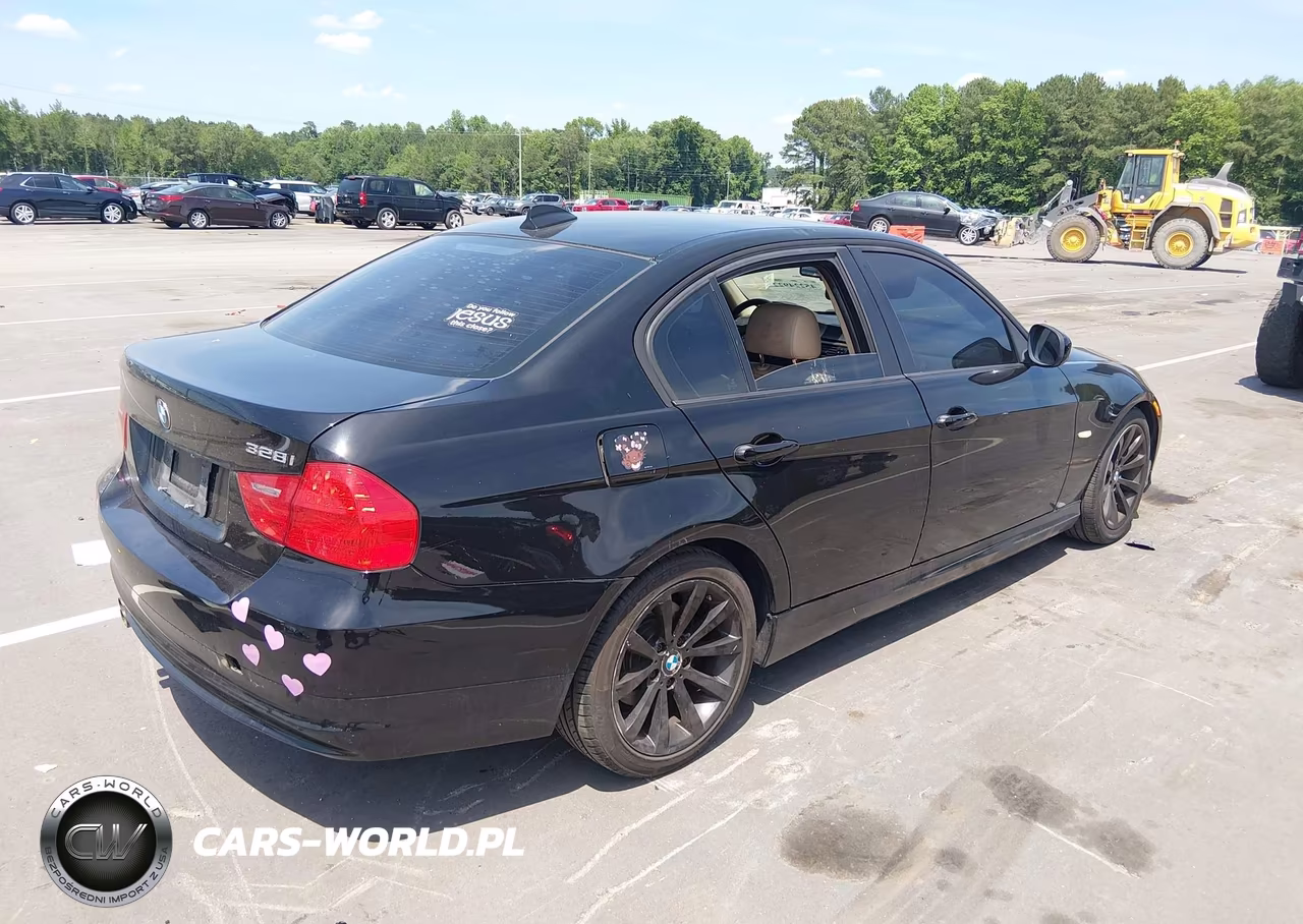 2011 BMW 328I VIN:WBAPH7C57BE131338 - 4