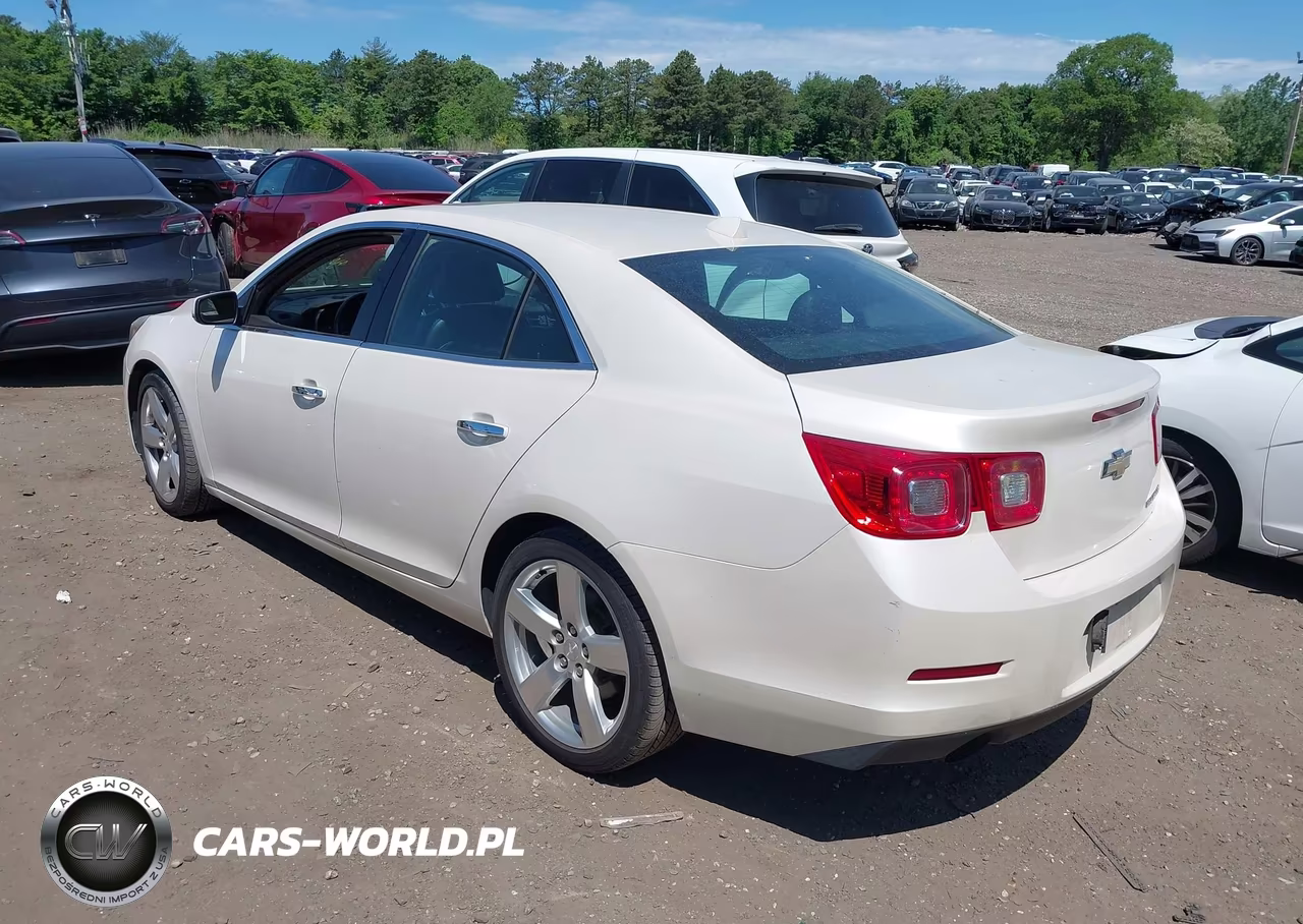 2013 Chevrolet Malibu 2Lz VIN:1G11J5SX8DF349783 - 3