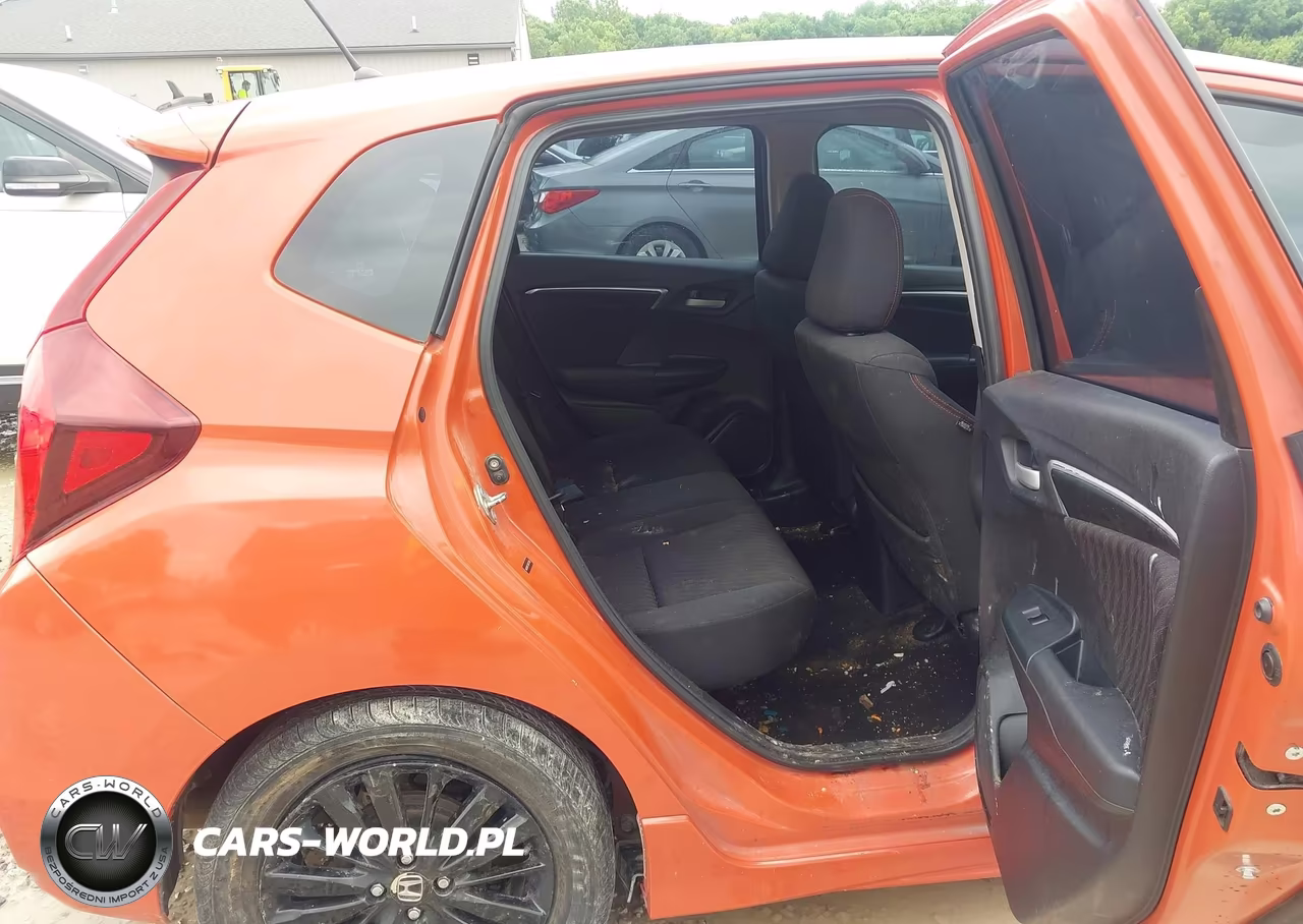 2018 Honda Fit Sport VIN:3HGGK5H77JM707250 - 8