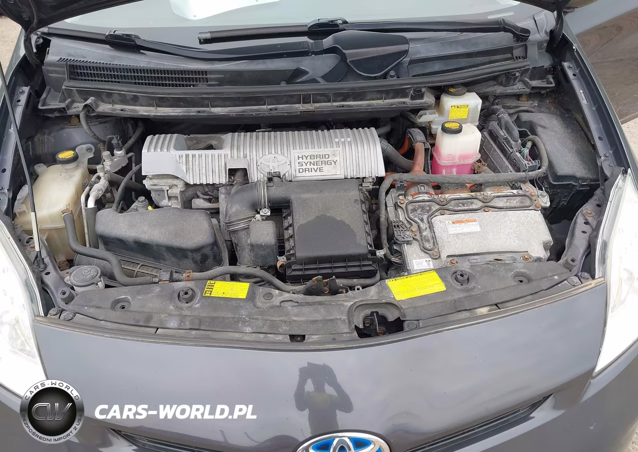 2012 Toyota Prius Two VIN:JTDKN3DU0C5385026 - 10
