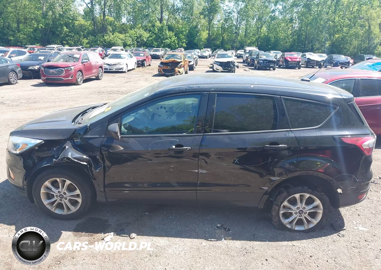 2017 Ford Escape S VIN:1FMCU0F77HUC44797 - 6