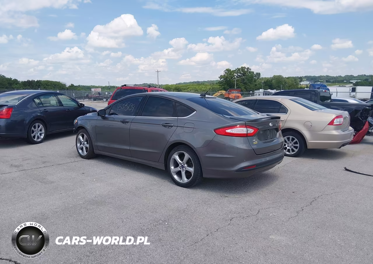 2014 Ford Fusion Se VIN:3FA6P0HDXER135965 - 3