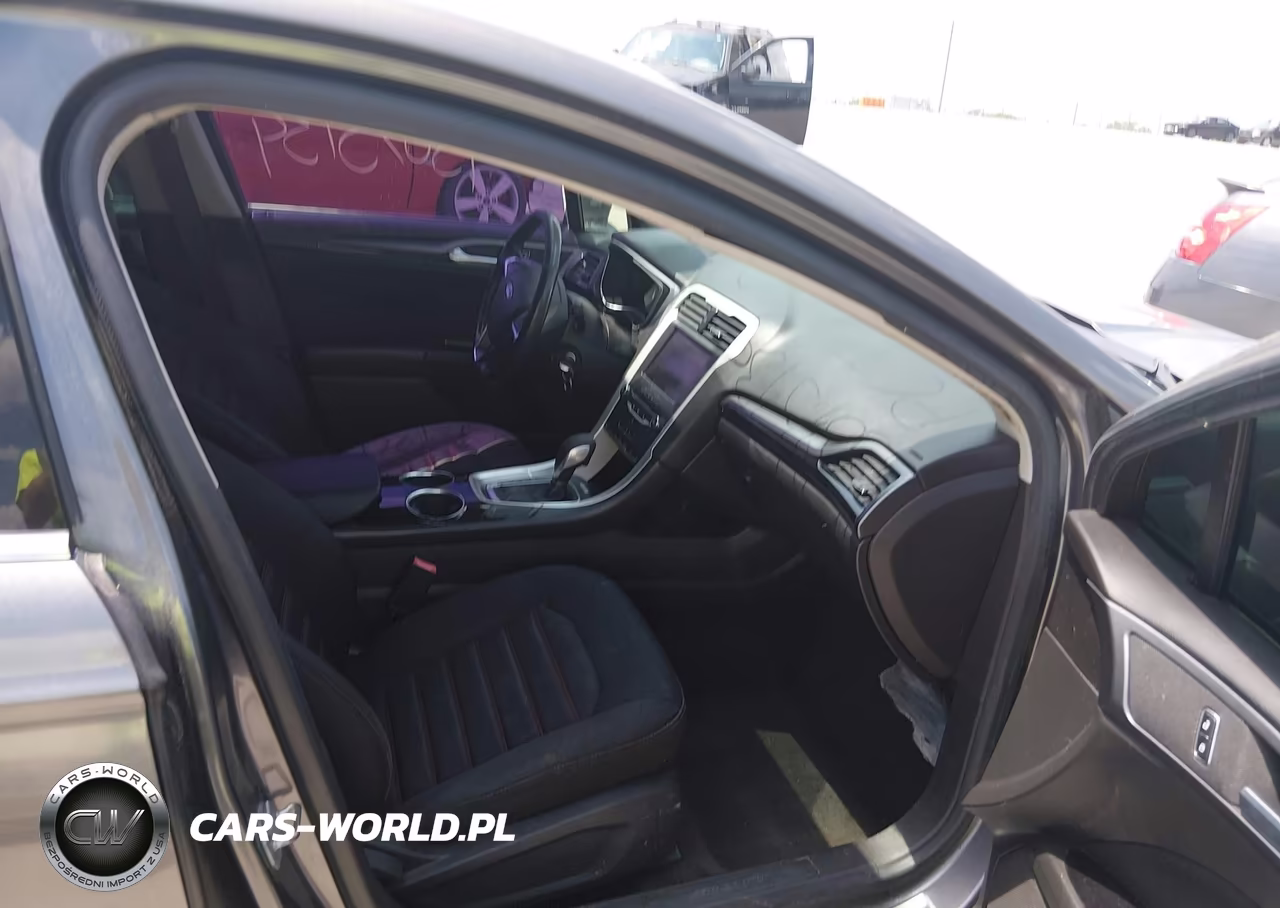 2014 Ford Fusion Se VIN:3FA6P0HDXER135965 - 5