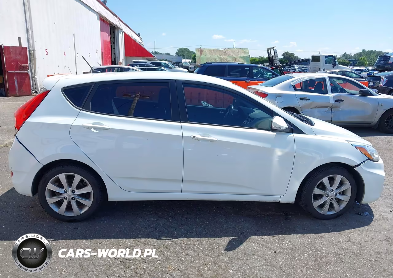 2014 Hyundai Accent Se VIN:KMHCU5AE4EU144655 - 13