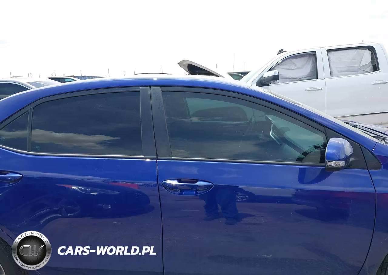 2018 Toyota Corolla Se VIN:5YFBURHEXJP768173 - 13