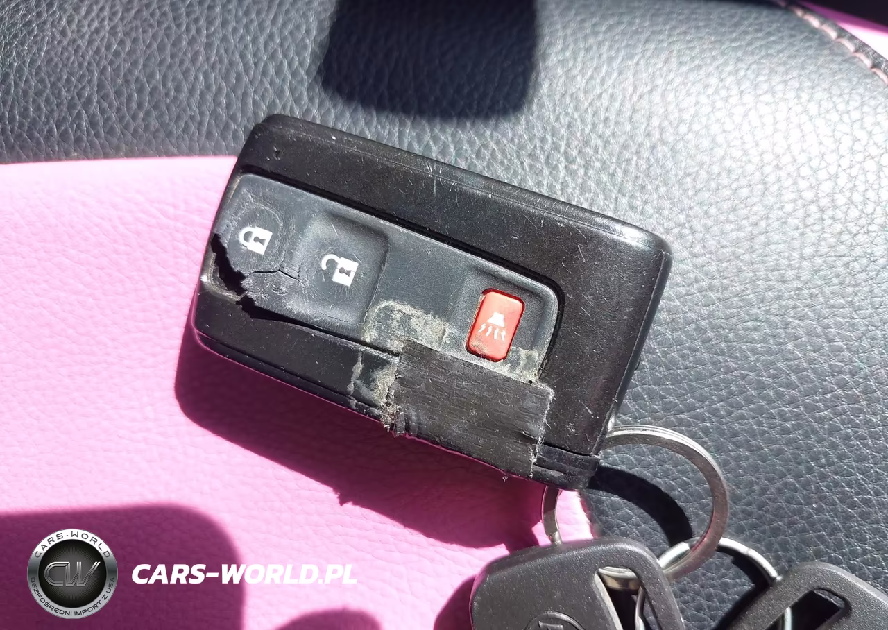 2007 Toyota Prius VIN:JTDKB20U877639522 - 11