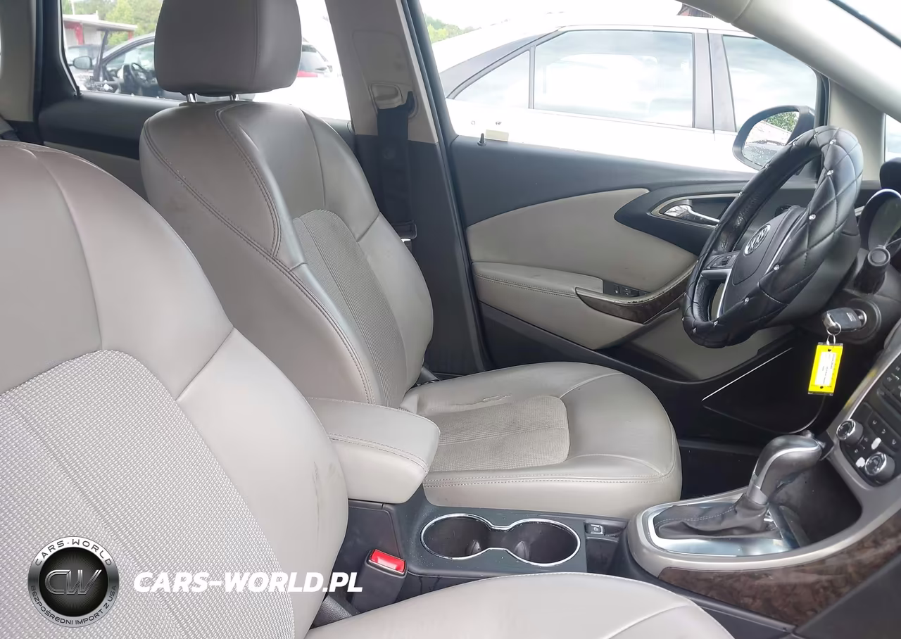 BUICK VERANO VIN:1G4PP5SK8E4128052 - 5