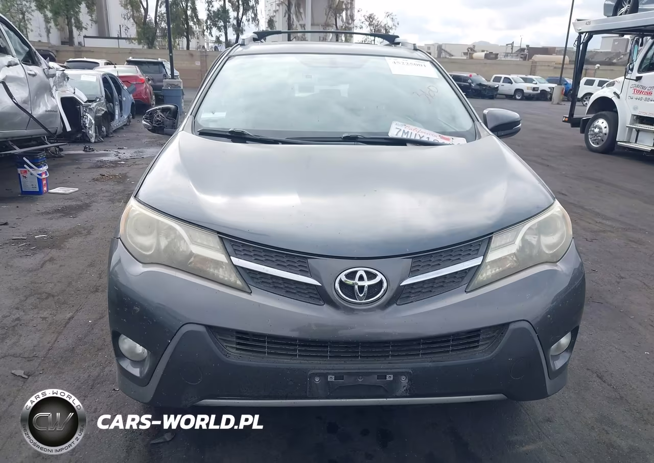 2015 Toyota Rav4 Limited VIN:JTMDFREV1FD139161 - 13