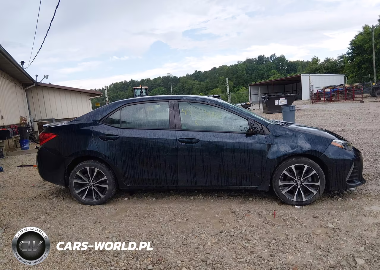 2018 Toyota Corolla Se VIN:2T1BURHE6JC995585 - 13