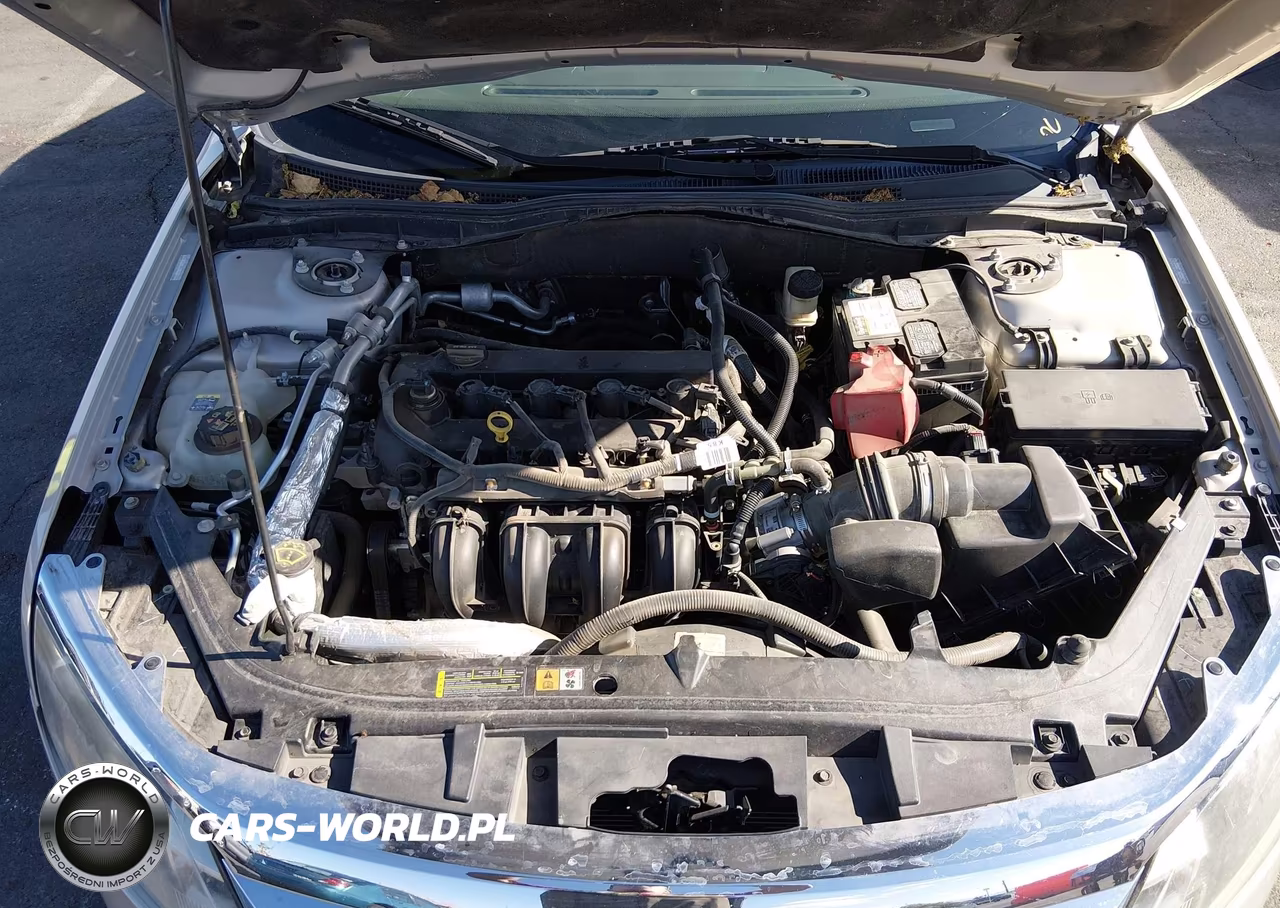 2010 Ford Fusion Se VIN:3FAHP0HA5AR371898 - 10
