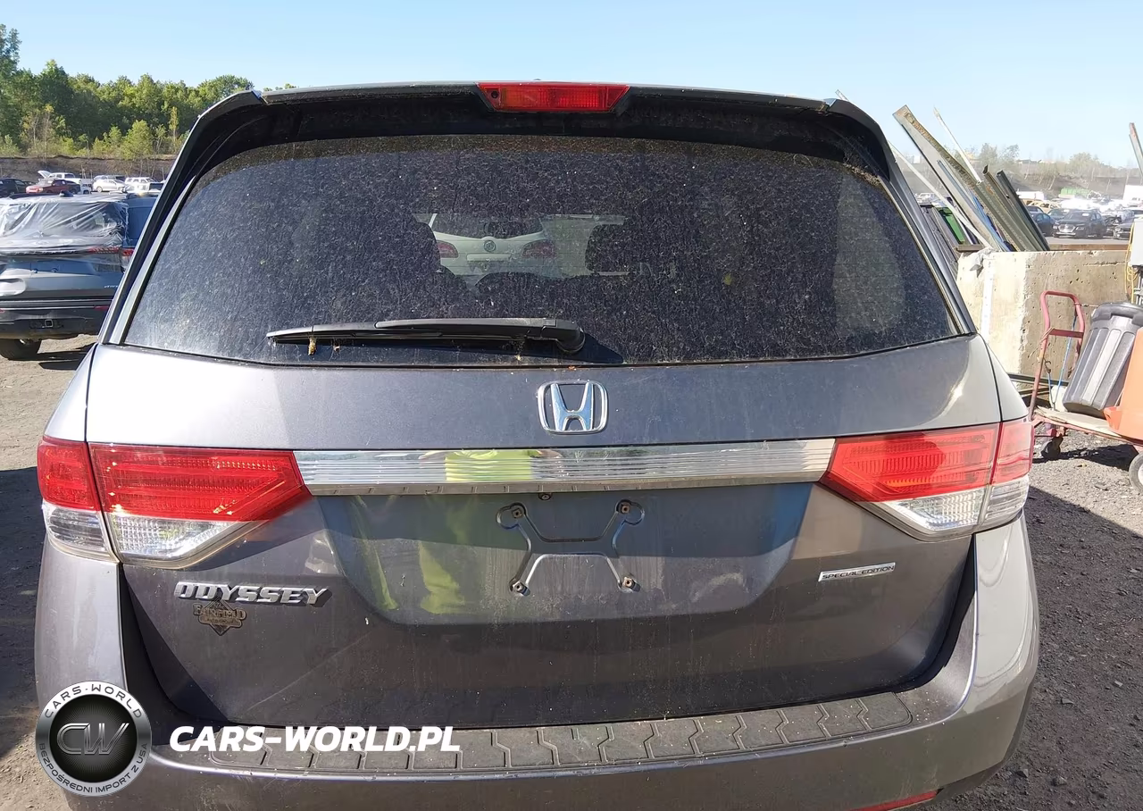 2016 Honda Odyssey Se VIN:5FNRL5H32GB113051 - 16