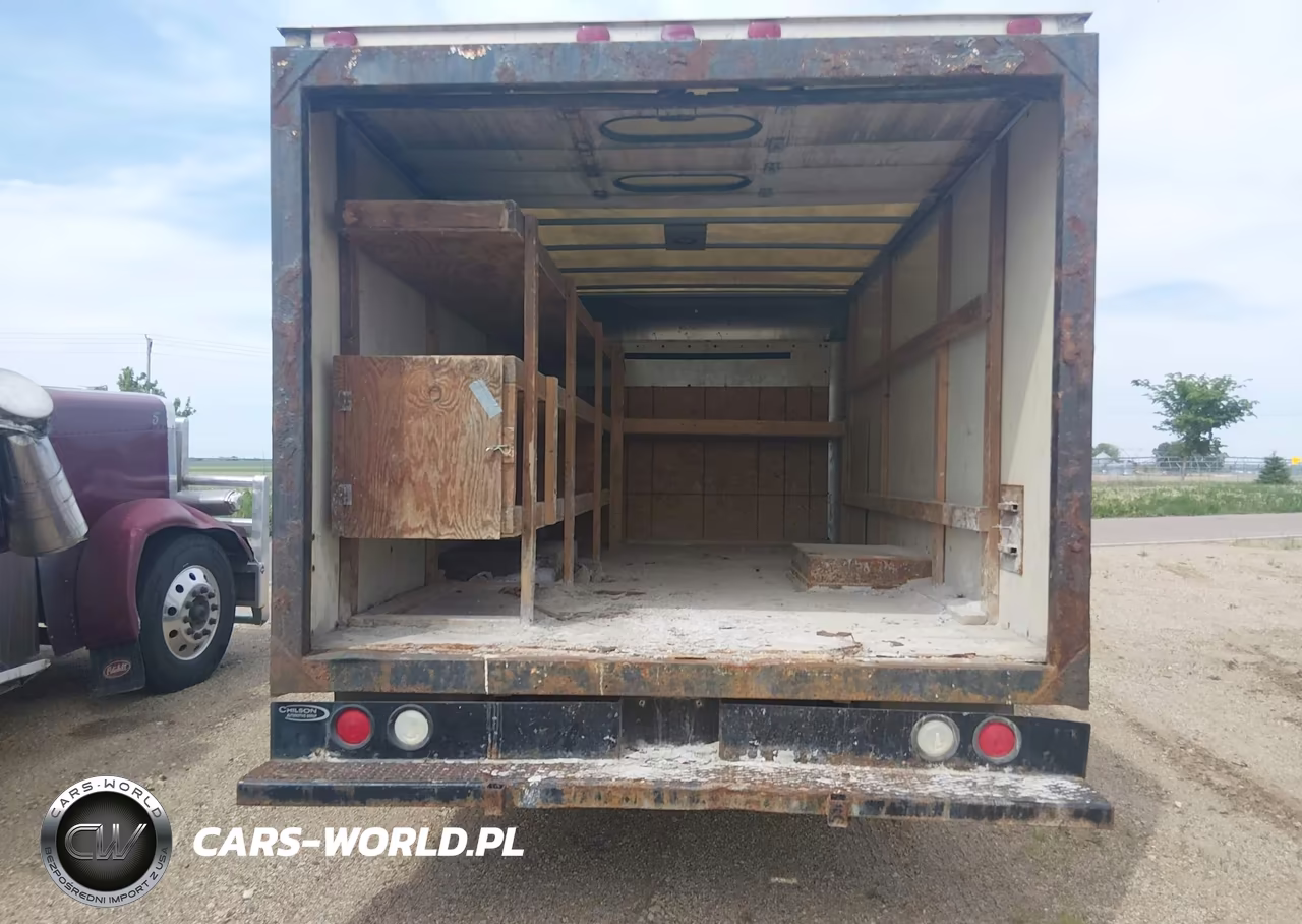 2004 Chevrolet Express Cutaway Base W-C7L-C7N VIN:1GBJG31U641222582 - 15