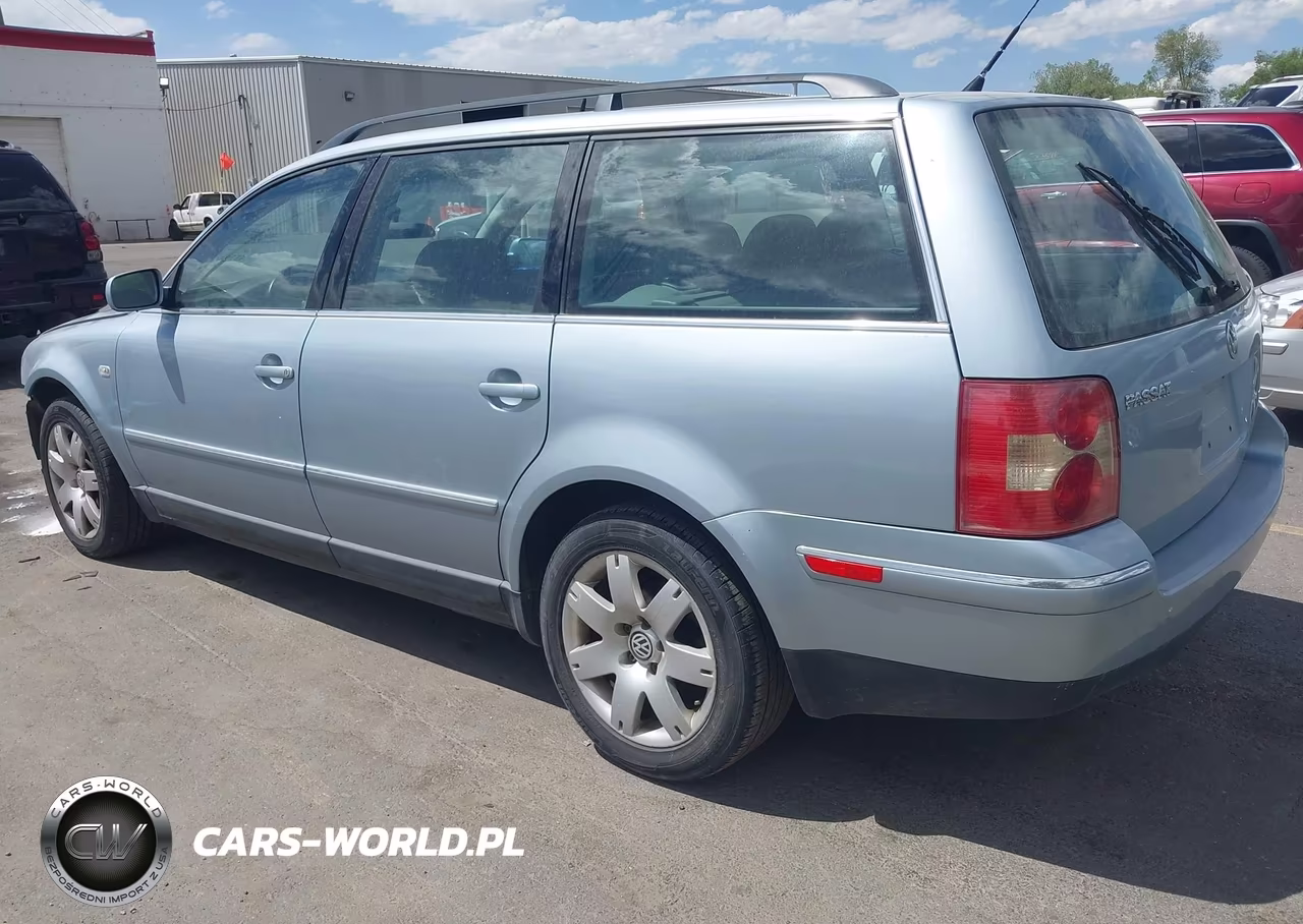 2001 Volkswagen Passat Glx VIN:WVWWH63BX1E263880 - 3