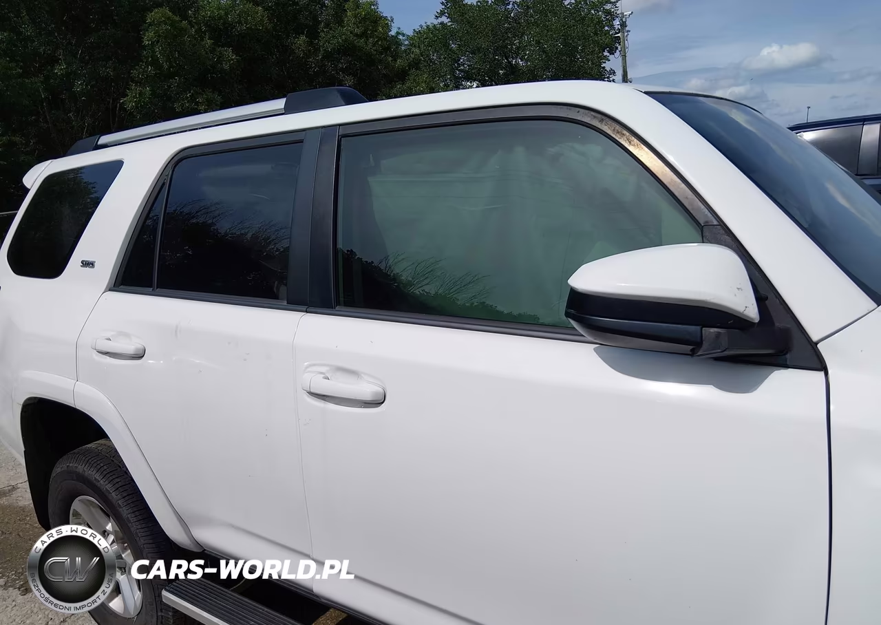 2020 Toyota 4Runner Sr5 VIN:JTEZU5JR8L5225954 - 13