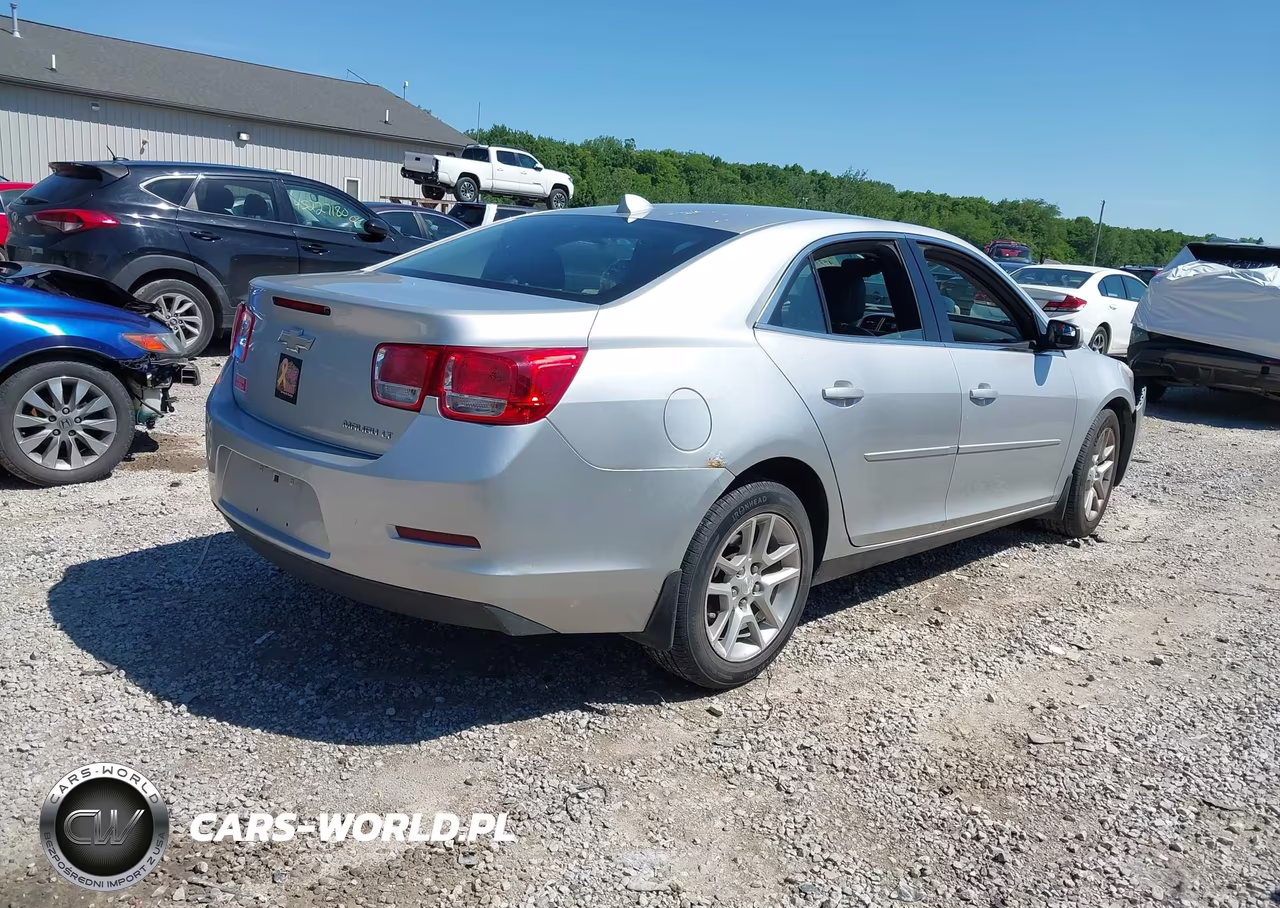 2014 Chevrolet Malibu 1Lt VIN:1G11C5SL1EF149708 - 4