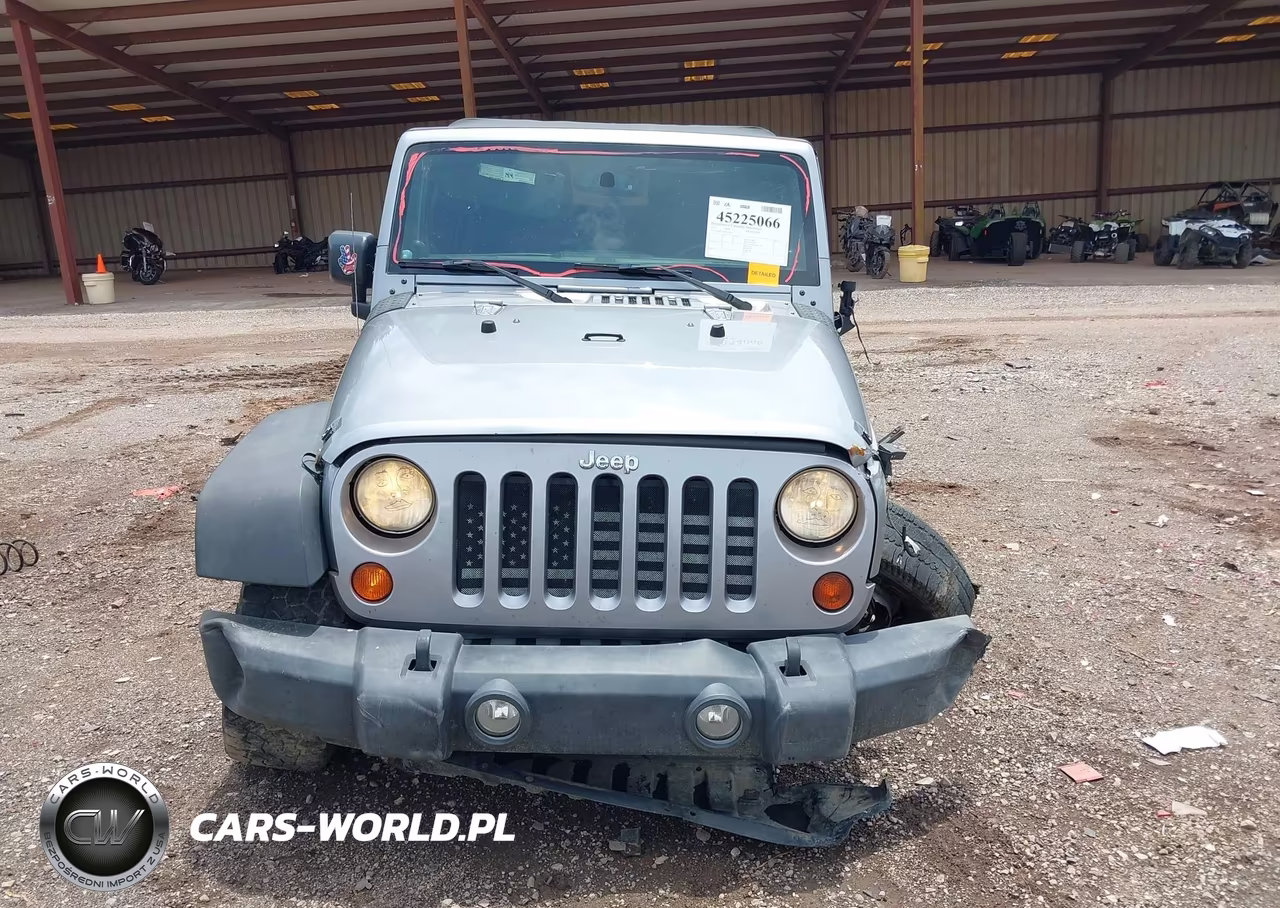 2013 Jeep Wrangler Sport VIN:1C4AJWAG4DL692431 - 13