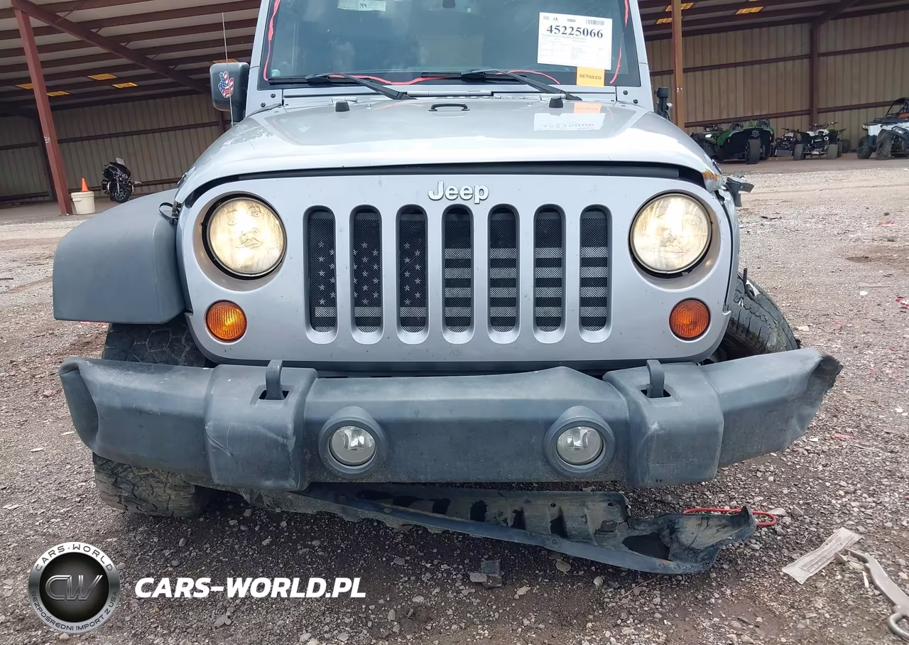 2013 Jeep Wrangler Sport VIN:1C4AJWAG4DL692431 - 6