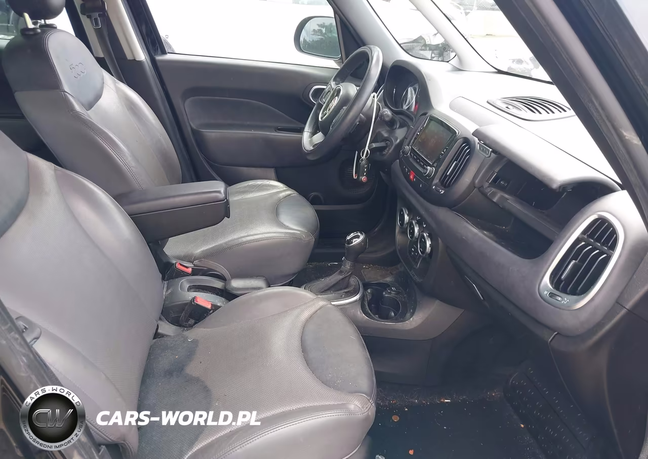 2014 Fiat 500L Lounge VIN:ZFBCFACH1EZ023165 - 5