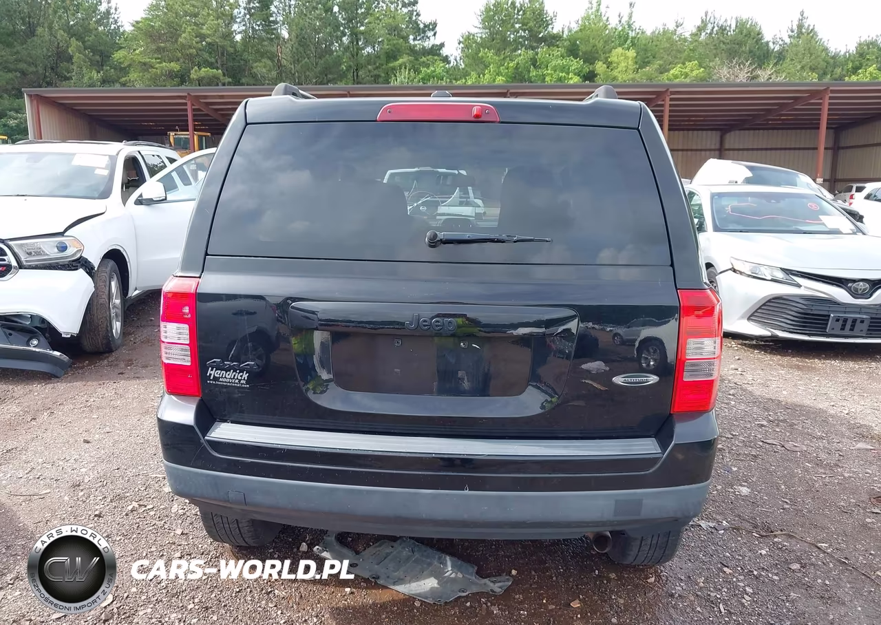 2015 Jeep Patriot Altitude Edition VIN:1C4NJRBB6FD438979 - 16