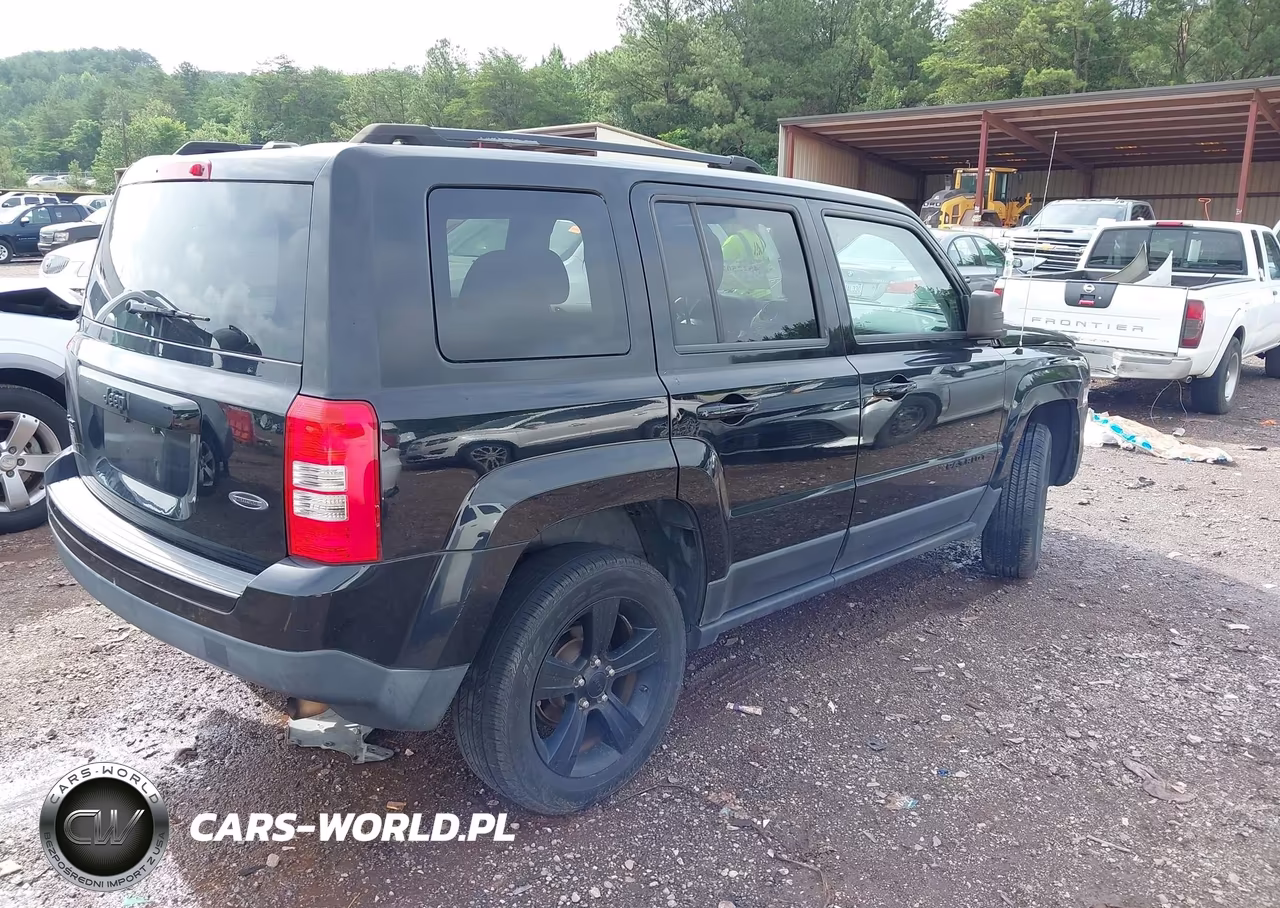 2015 Jeep Patriot Altitude Edition VIN:1C4NJRBB6FD438979 - 4
